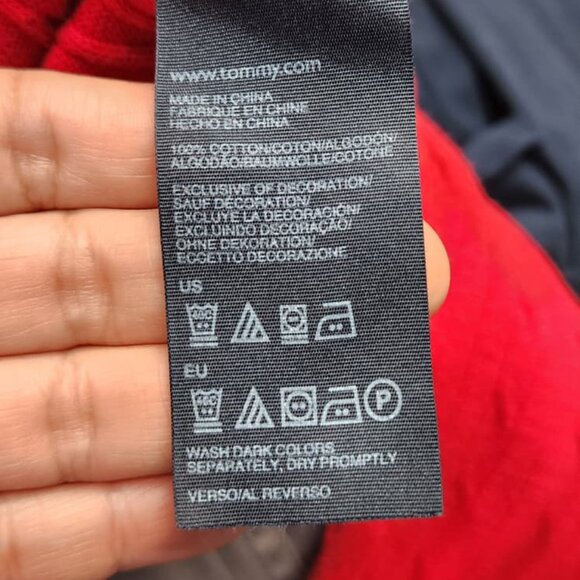 TOMMY HILFIGER WOMEN’S RED CABLE KNIT SWEATER SIZE LARGE V NECK LONG SLEEVE - Picture 4 of 7